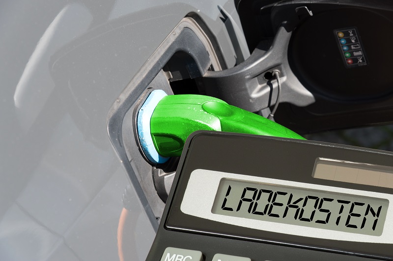 【法人向け】EV（電気自動車）の電気代はいくらかかる？